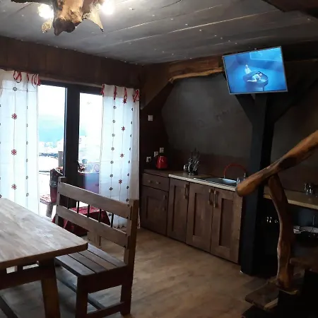 Апартаменты Oak House *